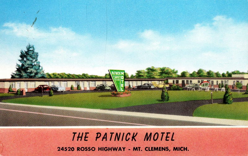 Patnick Motel (Telstar Motel) - Vintage Postcard
